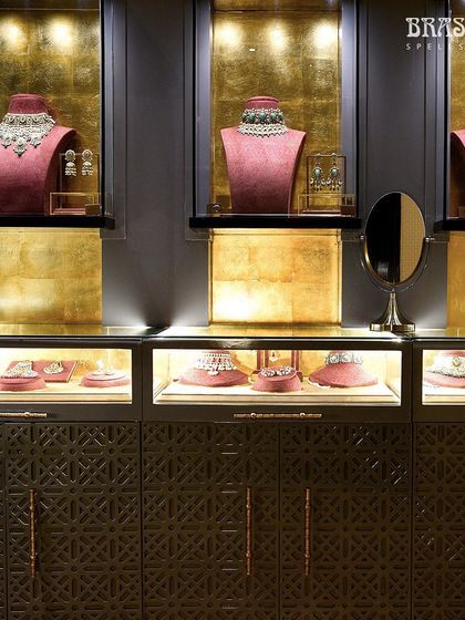 A full view of the jewelry display cabinets, where our Bamboo handles provide a consistent and elegant touchpoint for customers.