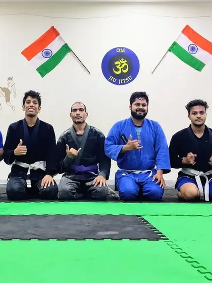 A bunch of smiling faces after trying to kill each other for two hours. That's the spirit of Jiu-Jitsu. We push each other to the limit and then help each other up.