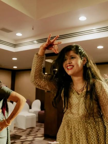 A candid moment of expression during a practice session. This is where the confidence for the main stage is built.