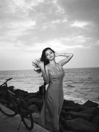 Agy Thomas - Portrait & Fashion Photography Monochrome Portraits photo 16