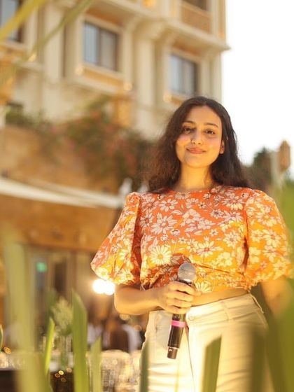 Smiling during the soundcheck in Udaipur. A positive and professional attitude is key, no matter the circumstances.