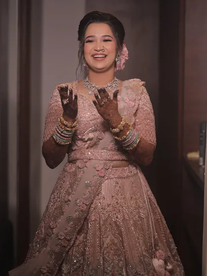 A moment of pure happiness and excitement before her wedding.