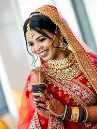 Custom-Made & Ready-to-Wear Jewellery