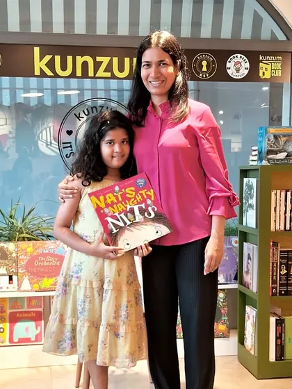 Congratulations to this little bookworm! She successfully completed all her adventures at our "Summer in a Bookshop" camp and received a new book as a prize.