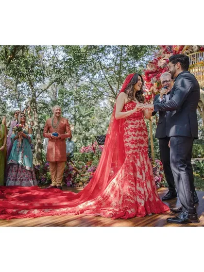 Shibani and Farhan exchange rings during their beautiful outdoor ceremony. Getting married under a tree, surrounded by their closest friends and family, created an incredibly intimate and heartfelt atmosphere.