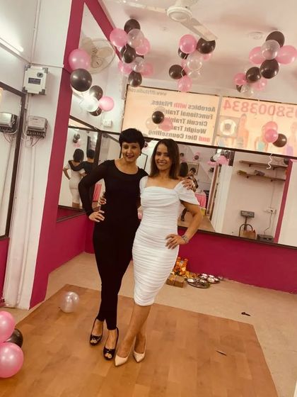 With our new franchisee, Kanika, at the Sector 25 opening. She is ready to inspire and transform lives.