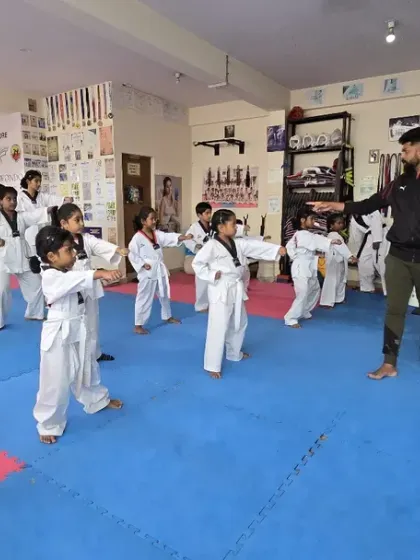 CTA Taekwondo & Fitness Clubs - Taekwondo for Kids & Teenagers Core Training: Discipline, Forms & Fitness photo 41