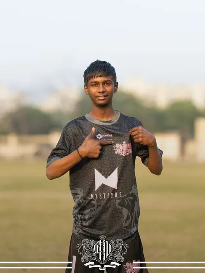 U17 Lion, proud of his jersey.
