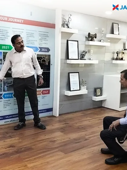 Our commitment to intellectual exchange is core to our progress. We were privileged to host professors from DSEU to discuss our manufacturing processes and explore forward-looking collaborations in sustainable technology.