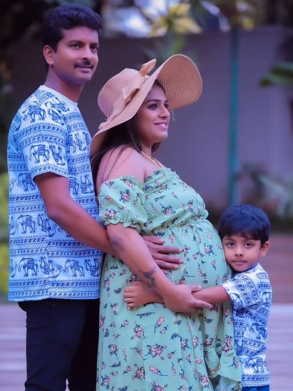 Costume Bank - Photoshoot & Videography Packages Maternity & Family Portraits photo 81