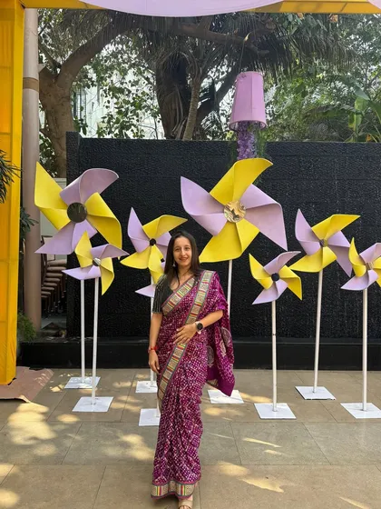 Draped in a timeless Bandhani saree for a Haldi function in Mumbai. My heart is traditional, even with a modern soul.