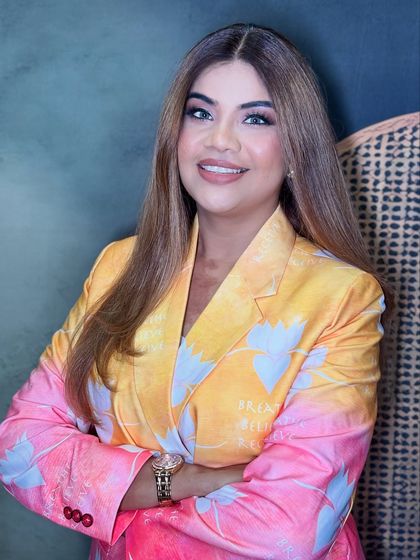 My Vlogs & Personal Style photo 13