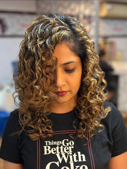 Rohit - Haircuts Custom Hair Color photo 43