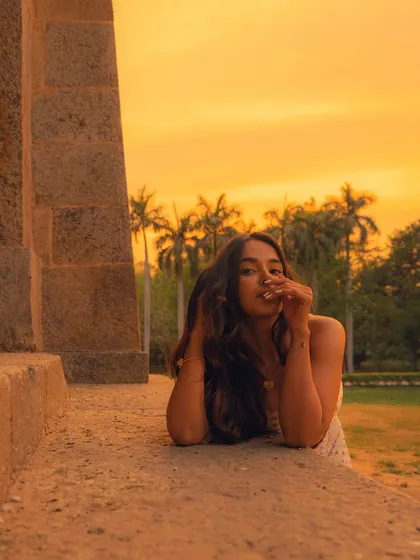 This is what I mean by golden hour magic. Using my presets, I enhanced the warm, dreamy light to create this stunning portrait at Lodhi Garden. Notice how the light wraps around the subject, creating a soft, professional look that feels both natural and elevated.