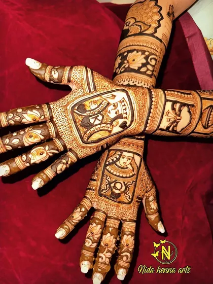 A close-up of another personalized design, showing how we can incorporate various themes and symbols that are meaningful to the couple.
