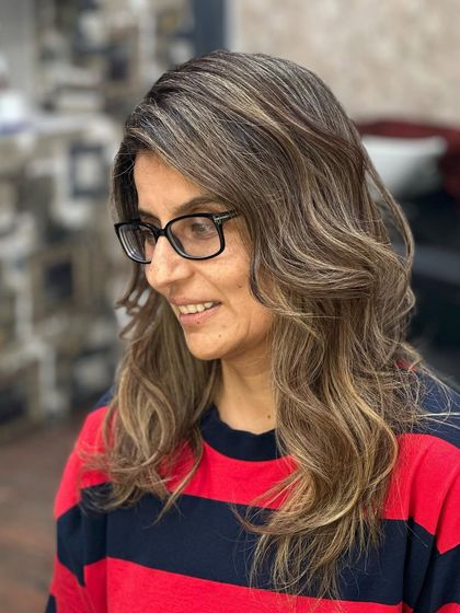 Ali Barbiere - Dimensional Color & Blonding Bold Blonde Transformations photo 38