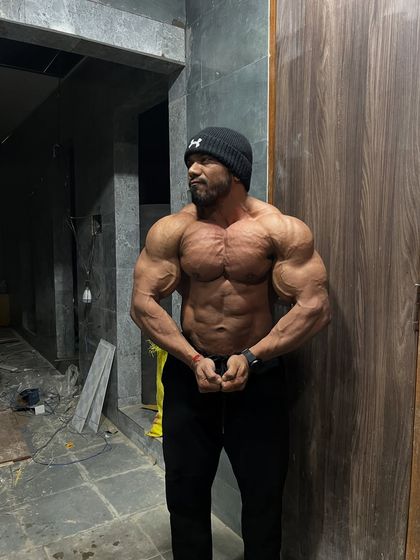 Changing your mindset is a game changer. A most muscular pose during peak week.