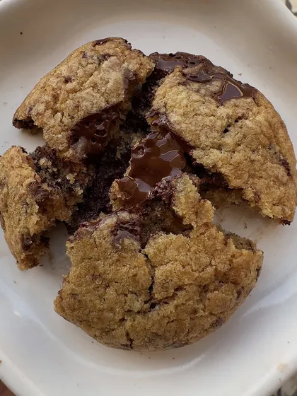 There is nothing like a warm, freshly baked chocolate chip cookie. Mine are crafted to be perfectly gooey and melted in the center, packed with high-quality Belgian chocolate.