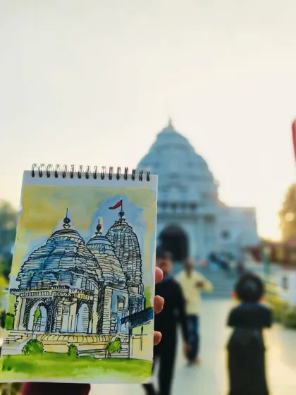 Another shot of my completed temple sketch, with the real temple blurred in the background. It creates a beautiful depth of field effect.