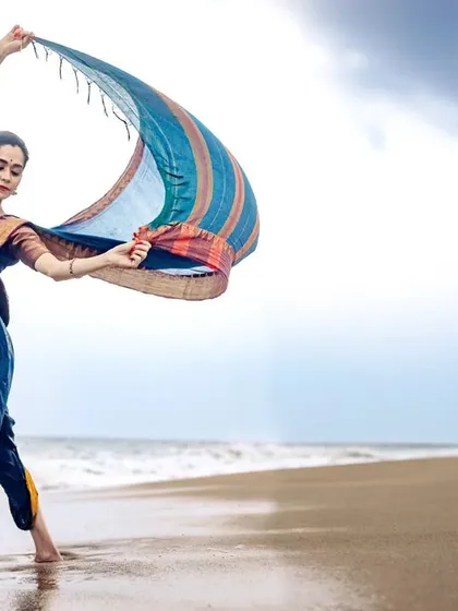 Taking the dance from the stage to the shores of namma Chennai. The sea, sand, and wind add a beautiful, raw energy to the movement, creating a different kind of performance space.