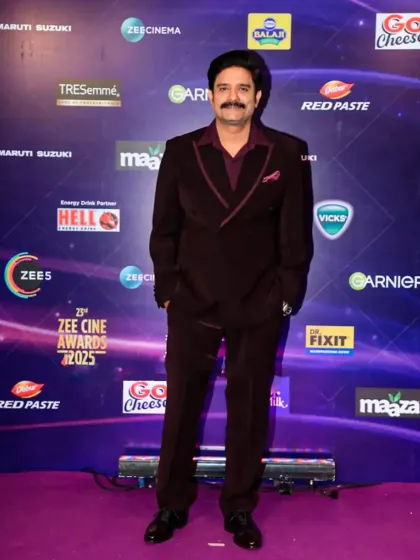 It was a pleasure to dress the formidable actor Jaideep Ahlawat for the Zee Cine Awards. I crafted this deep plum suit with a unique contrasting lapel to complement his powerful presence on the red carpet. This is bespoke tailoring that commands attention, quietly.
