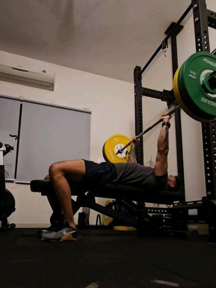 A look at my own three-year transformation. The key factors were not just training, but disciplined nutrition, consistent sleep, and cutting out alcohol. The aesthetic changes are a byproduct of focusing on performance goals, like improving my resting heart rate.