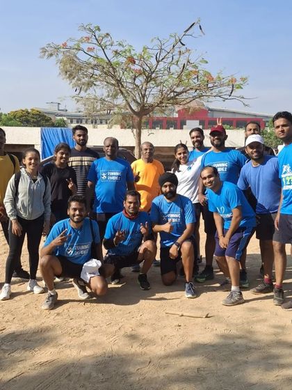 A smaller group from our TCSW10K practice run. Even in smaller groups, the camaraderie is strong. We make sure everyone feels supported, whether they are a fast pacer or a beginner.