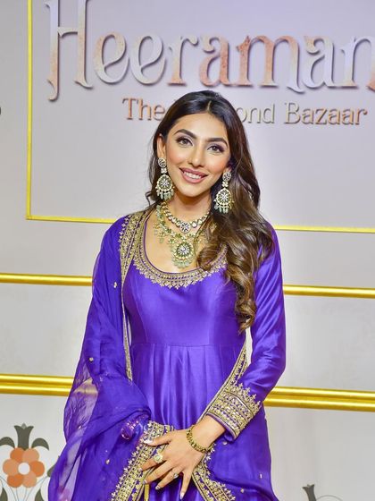 Party, Cocktail & Sangeet Glam photo 42