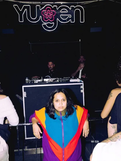 Another shot from my impromptu gig in Catania. I love the challenge and excitement of jumping into a new environment and making the crowd move.