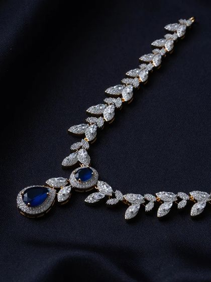 Statement Necklaces & Chokers photo 10