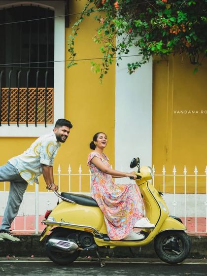 The colorful streets of Pondicherry's French Quarter provide a playful and unique backdrop for a pre-wedding shoot. We can explore the city to find the most interesting spots.
