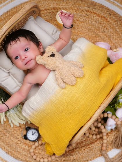 Newborn Portraits (0-3 Months) photo 3