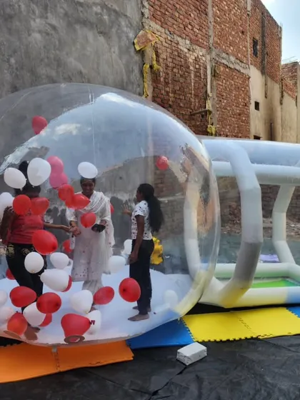 The Bubble House is spacious enough for several children or adults to stand and play inside comfortably. This makes it a fantastic attraction for group photos at any event.