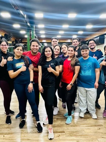 Zumba & Dance Fitness Parties photo 18