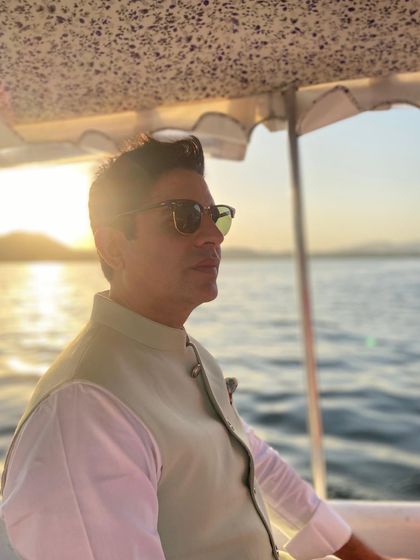 Another angle from a boat ride in Udaipur, capturing the serene and thoughtful side of the 'vibe curator'.