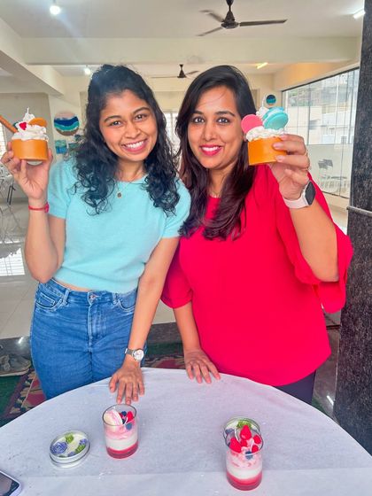 Paint Cafe Studio - Custom Handmade Crafts DIY Candle Making Workshops photo 10