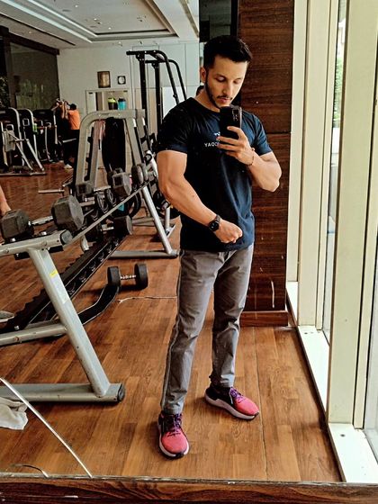 Another angle from a post-workout check. Tracking your progress visually is a powerful tool for motivation.