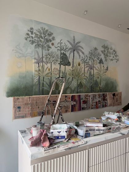 The Art of Design: Hand-Painted Murals photo 5