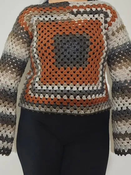 This Retro Sweater pattern test allowed me to dive into a classic granny square design with a modern twist. I focused on verifying the gauge and sizing for the bell sleeves and cropped body, providing the designer with clear photos that showcase the beautiful drape and fit of the final piece.
