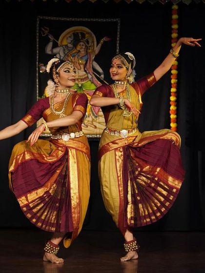 Shreya Balaji - Bharatanatyam Performances Duet & Group Performances photo 5