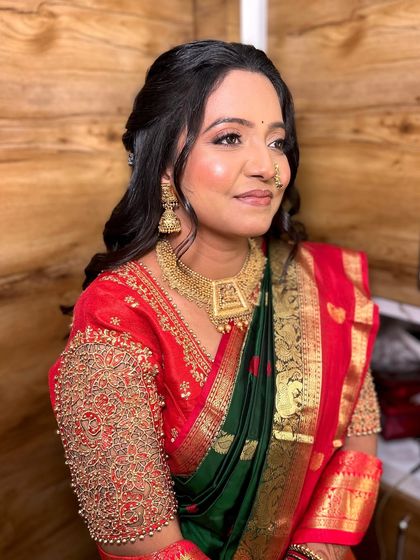 Timeless Maharashtrian Brides photo 12