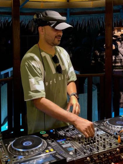 Shine HVK - DJ for Private & Corporate Events Behind The Decks photo 39