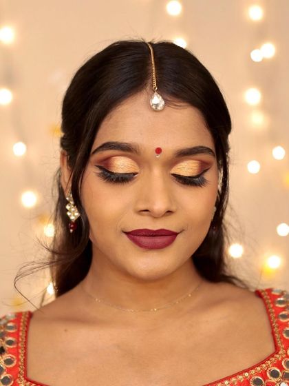 Deepti Purshotham - Personal Makeup Classes Evening & Occasion Glam photo 4