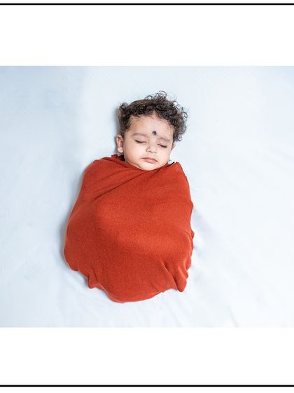 Newborn Portraits: Tiny & Tender photo 3