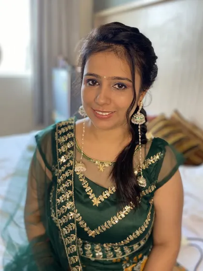 A natural and elegant look for a Mehendi ceremony. I focused on creating a flawless base with very soft makeup to let her natural beauty shine.