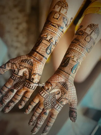 Another angle of the elephant and peacock bridal mehendi, showcasing the clean lines and symmetrical layout.