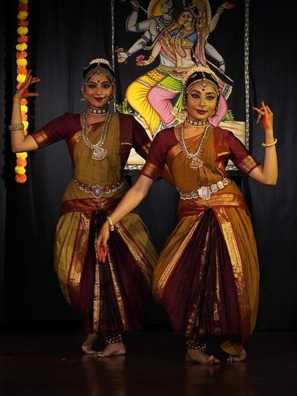 Shreya Balaji - Bharatanatyam Performances Duet & Group Performances photo 6