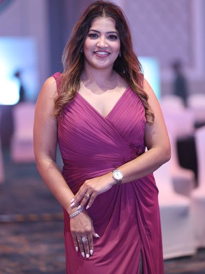 Commanding the Stage: Corporate Summits & Celebrations photo 68