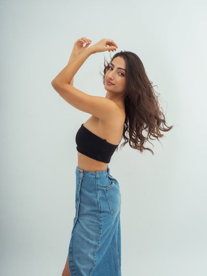 Signature Soft Glam & Glowy Skin photo 27