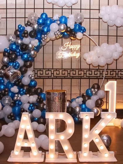 Birthday Balloon Arches & Backdrops photo 25